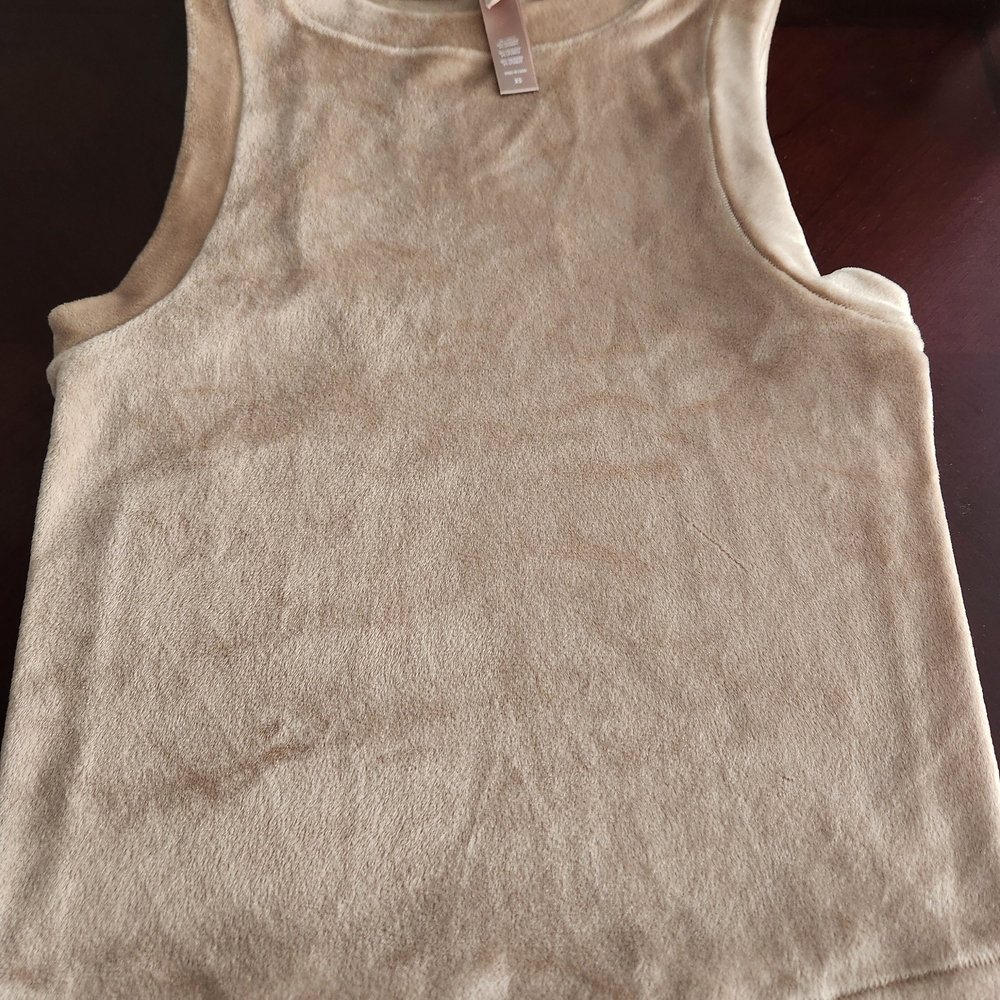 Skims Velour Tank Top, Color- Honey